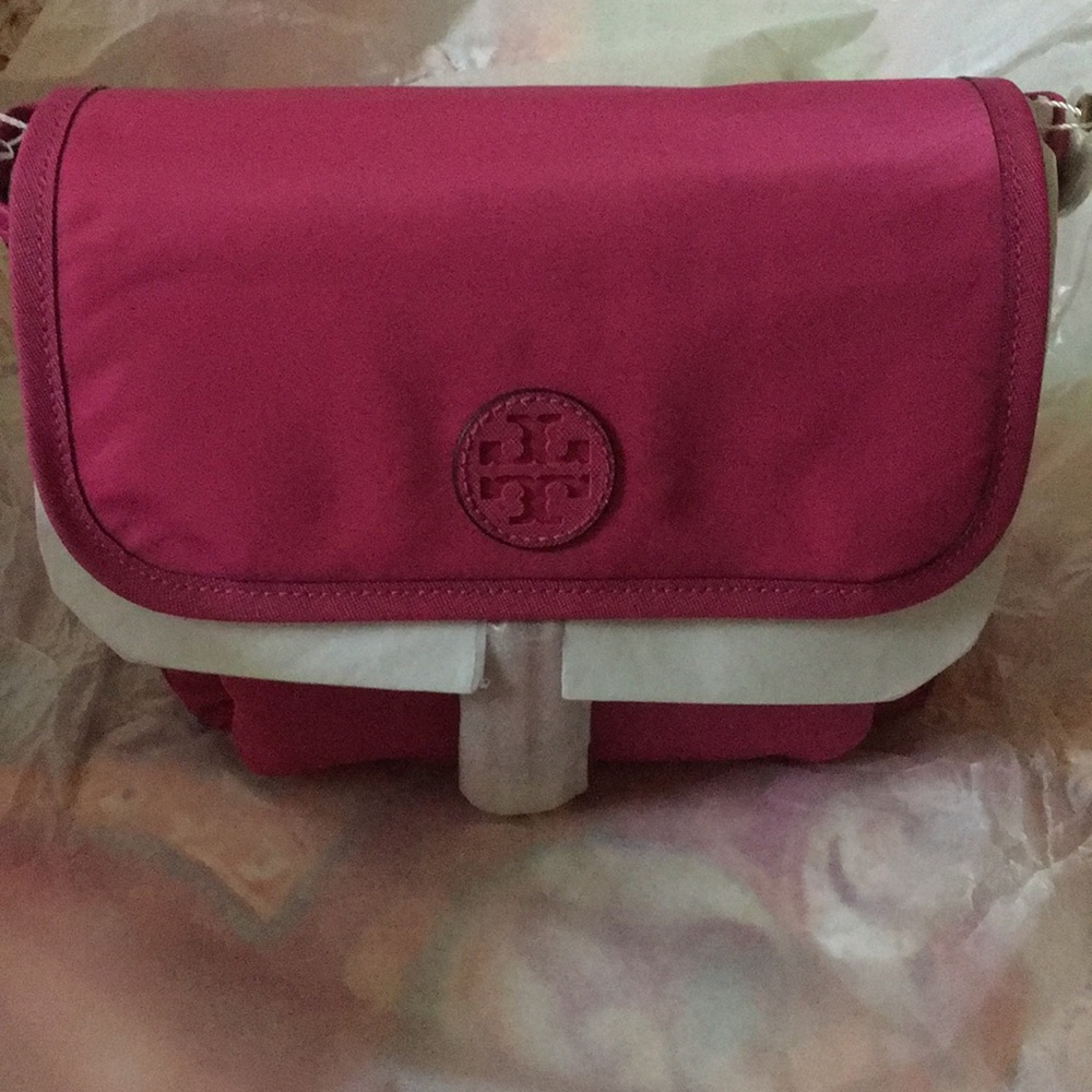 Cute pink purse